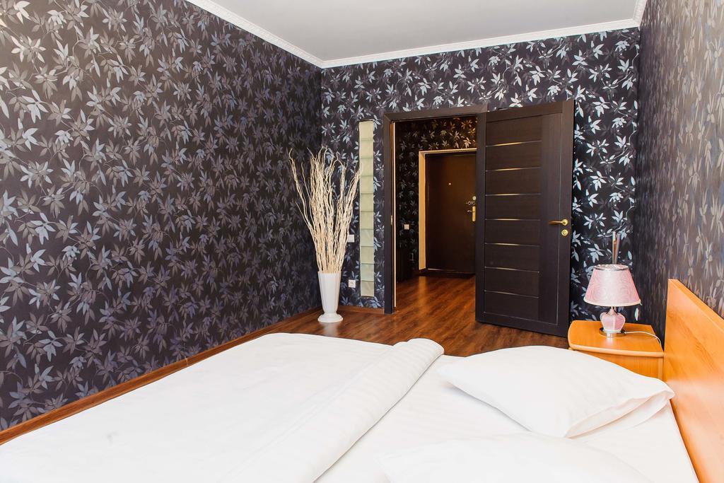 Apartment Lazurniy Астана Экстерьер фото